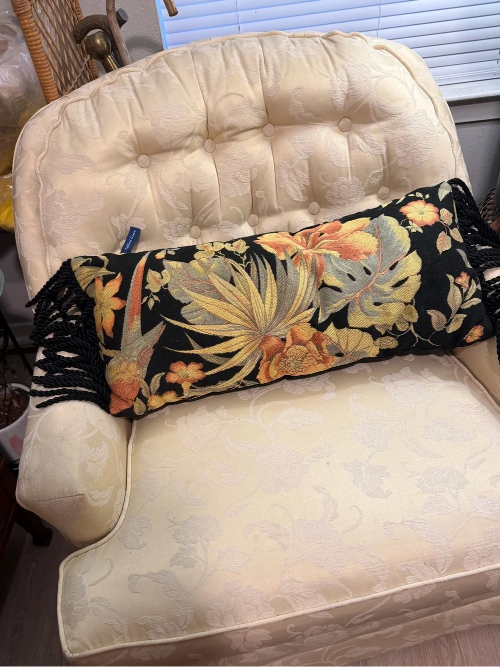 VINTAGE DECORATIVE LUMBER PILLOW
